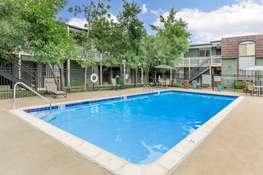 Primary Photo - Green Mountain Apartments