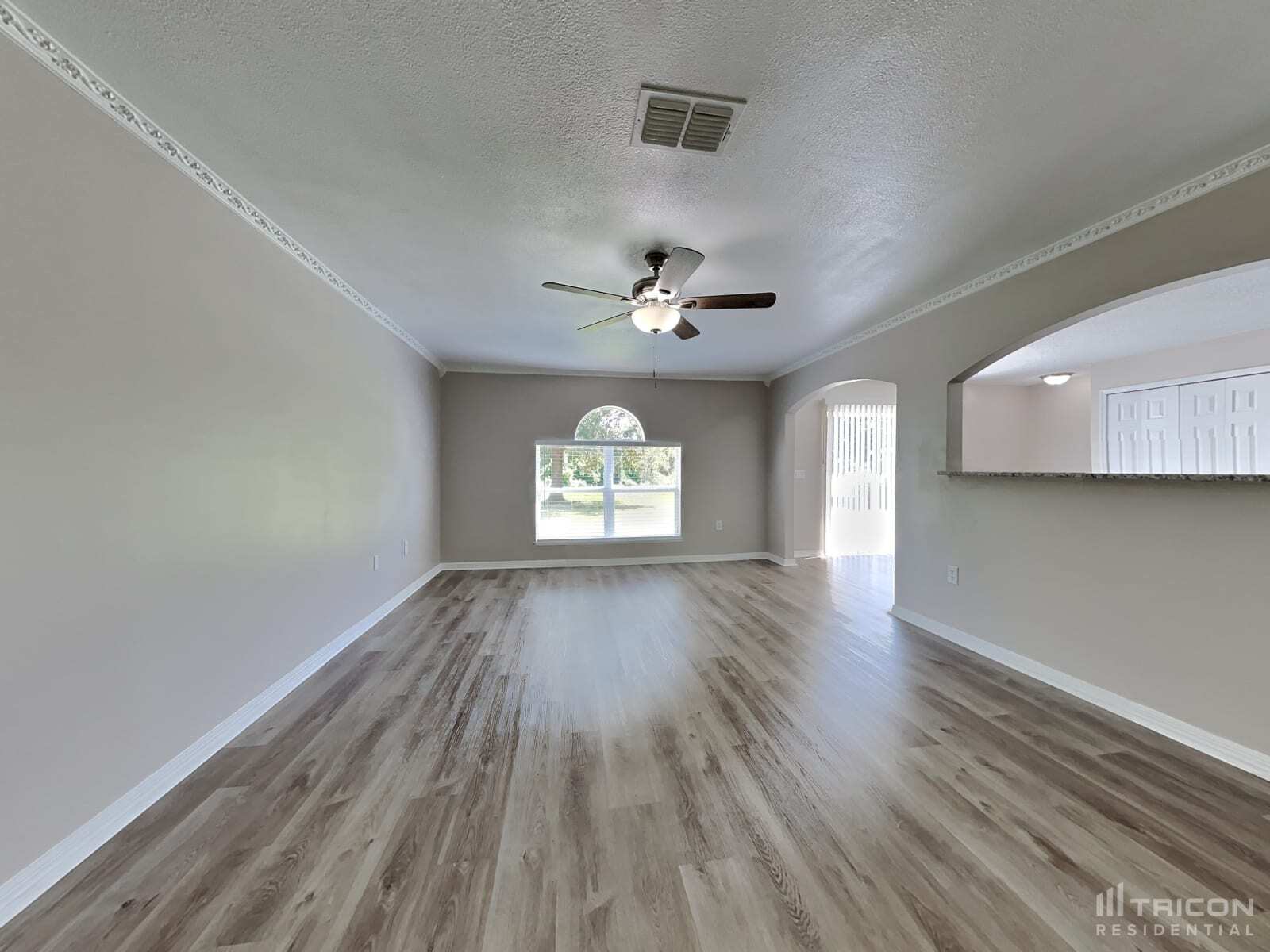 Building Photo - 2665 Whispering Trails Dr
