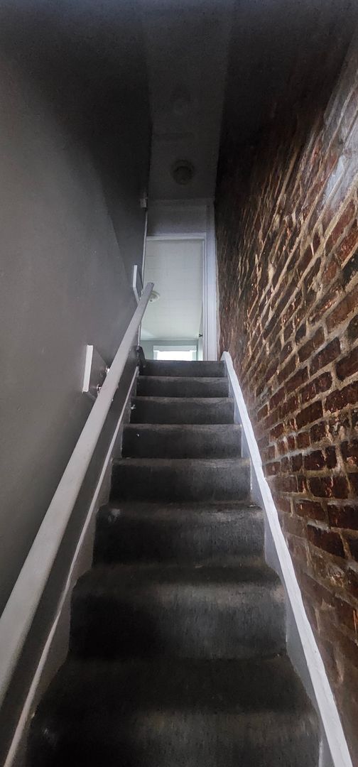 Building Photo - **COMING SOON** Desirable East Baltimore, Reasonably- Priced Town Home For Rent!