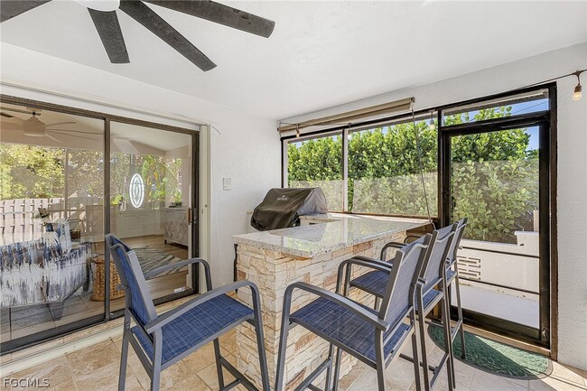 Building Photo - 663 110th Ave N