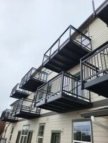 Balconies - 478 S Main St