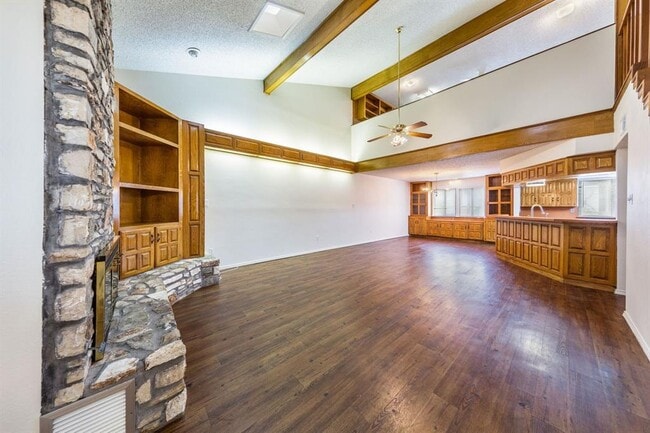 Building Photo - 8501 Fathom Cir