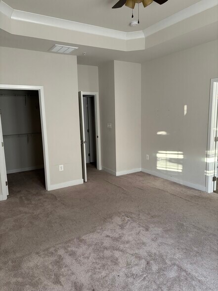 Building Photo - 16340 Fife Way