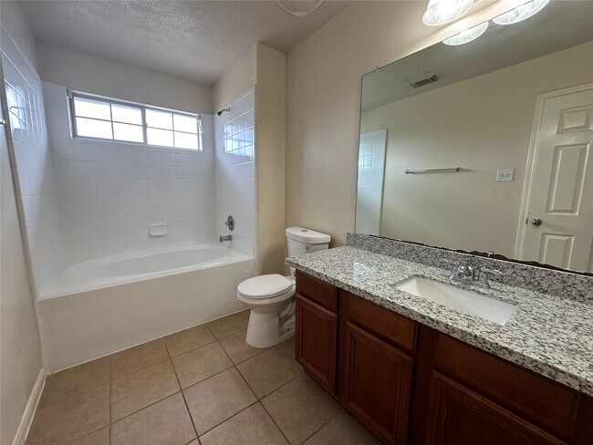 Building Photo - 10903 Tobar Falls Cir