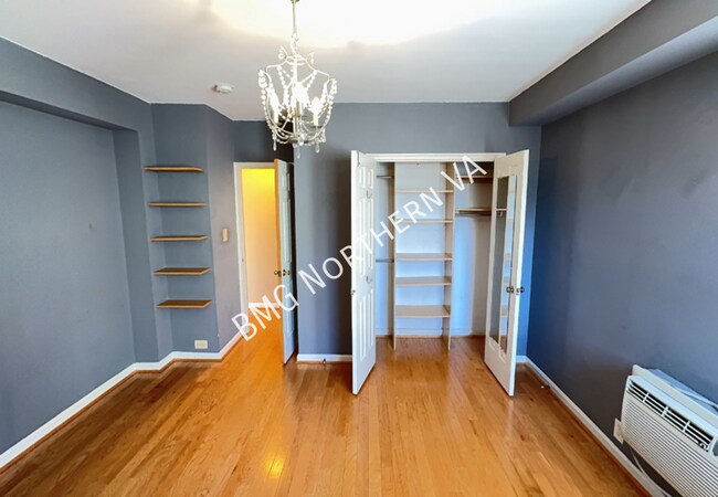 Building Photo - 209 N Trenton St