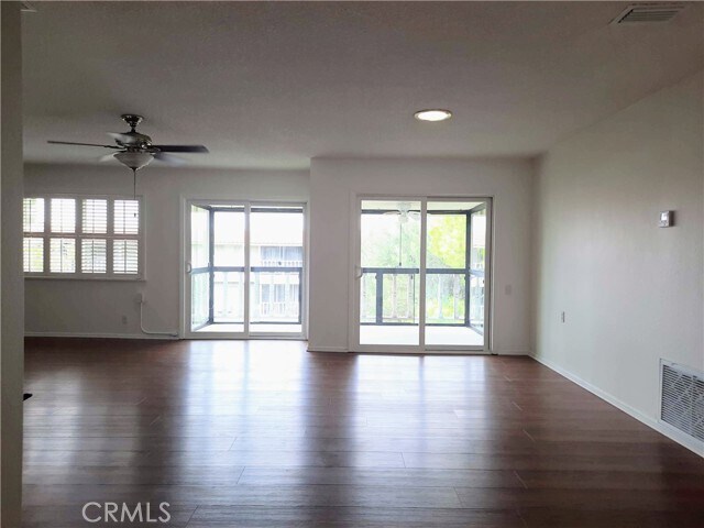 Building Photo - 2403 Via Mariposa W