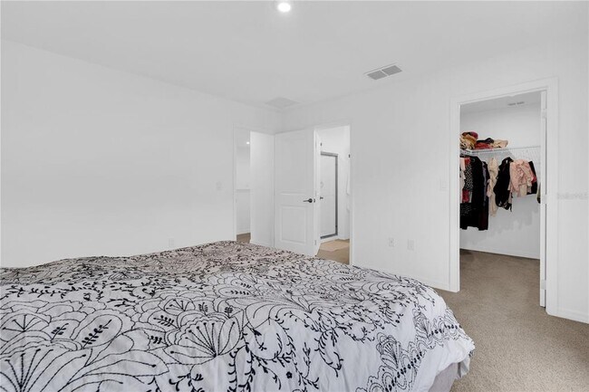 Building Photo - 4226 Southern Vis Lp