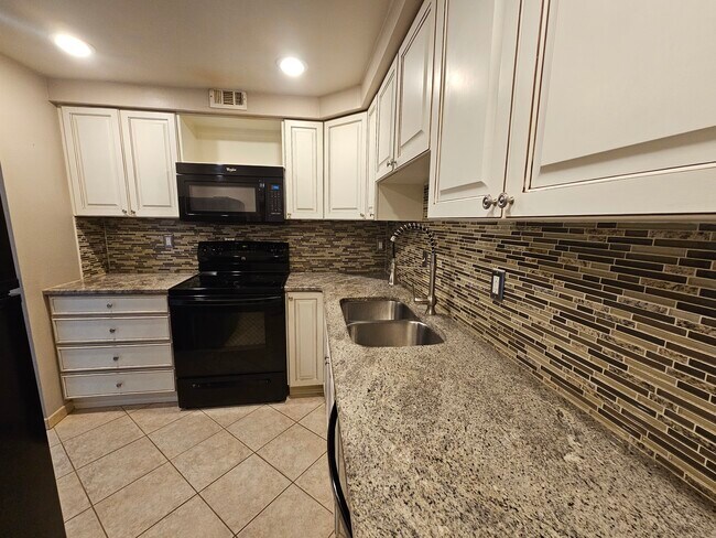 Kitchen - 2700 N Highway A1A