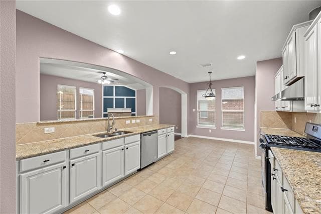 Building Photo - 716 Mandalay Bay Dr