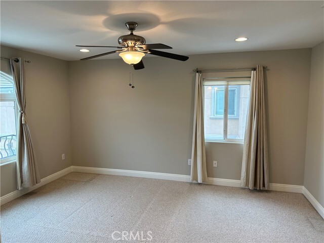 Building Photo - 705 Muscatel Ave