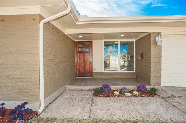 Building Photo - 8911 Angleton Pl