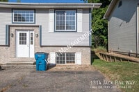 Building Photo - 1314 Jack Pine Way