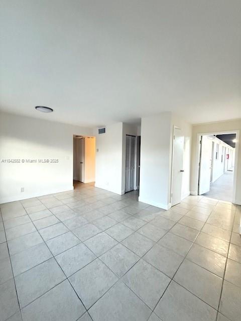 Building Photo - 1715 N 16th Ave