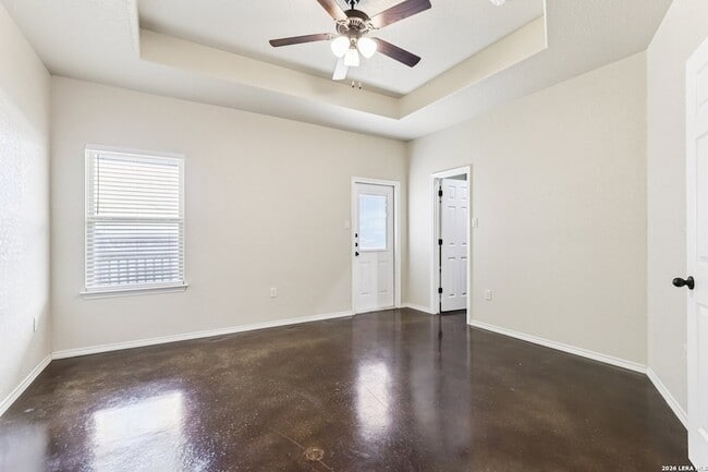 Building Photo - 219 Eugene Pass