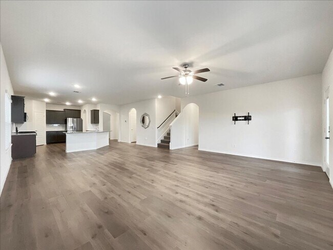 Building Photo - PRICE REDUCTION. 4-bed 2.5-bath 2714 sqft house located in DR Horton's Millstone subdivision