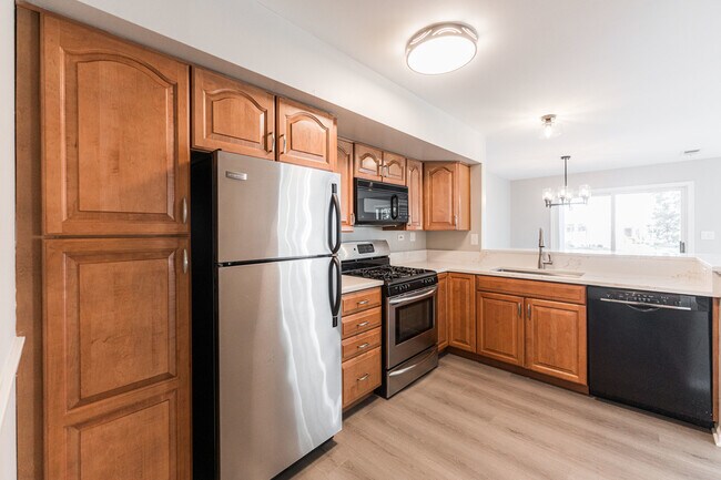Building Photo - 1460 Winfield Way