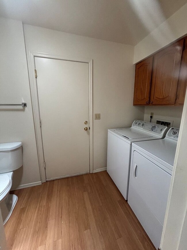 Building Photo - Lovely Long Term Unfurnished Home in 45+ Active Adult Resort Community of Leisure World