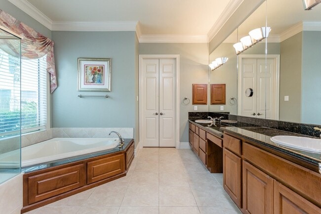 Building Photo - 5243 Harvest Bend Ct