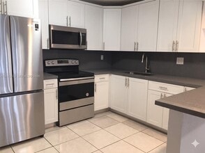 Building Photo - 8888 SW 131st Ct