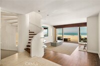 Building Photo - 87 Surfside Ave.