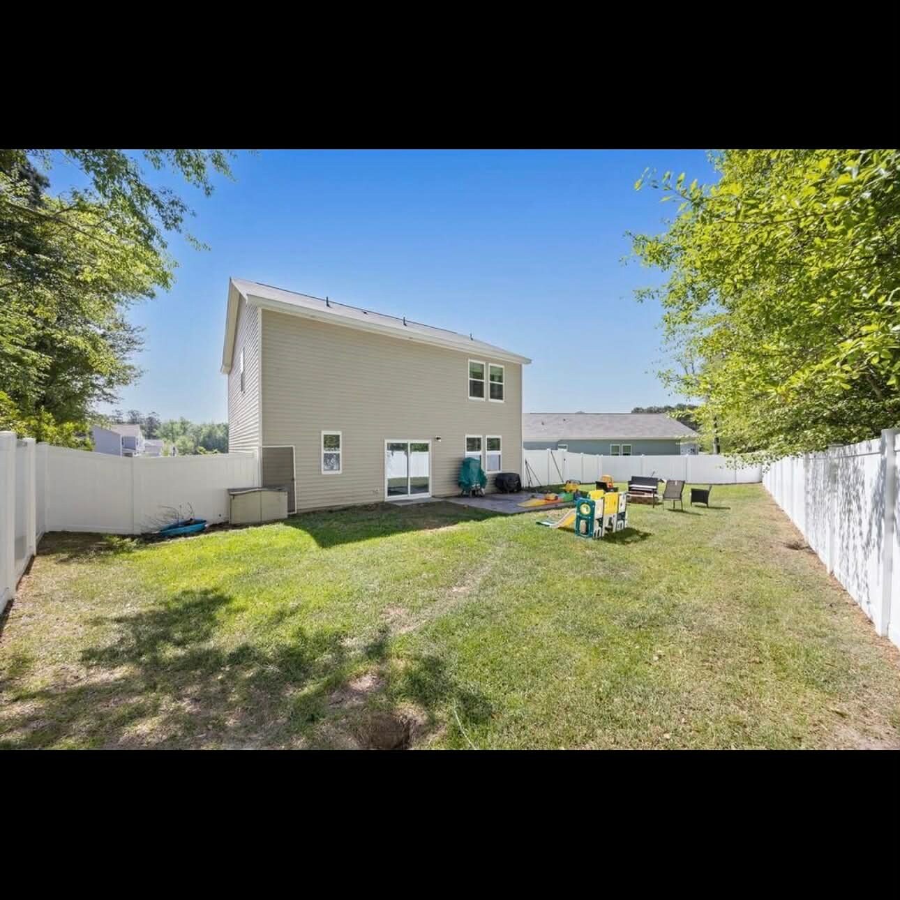Building Photo - 548 Tillage Ct