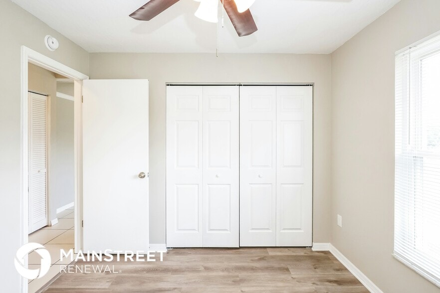 Building Photo - 548 Winer Ave SW