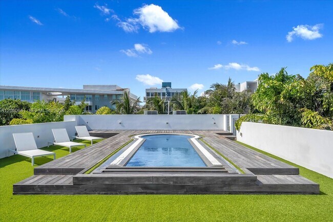 Building Photo - 7830 Atlantic Way