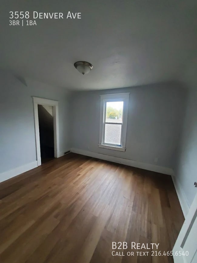 Building Photo - 3558 Denver Ave