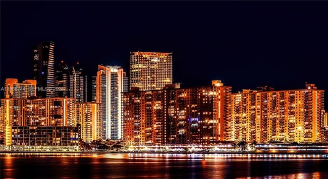 Building Photo - 3916 Island Estates Dr