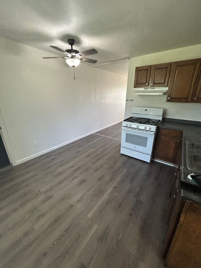 Building Photo - For Lease