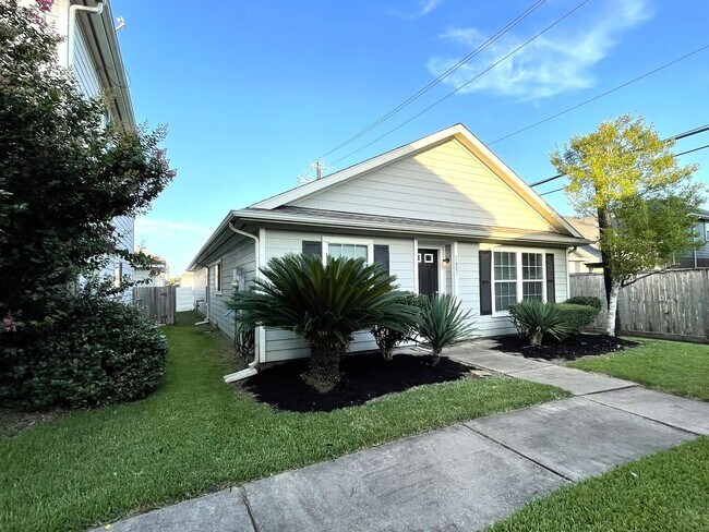 Building Photo - 1603 Nichole Woods Dr