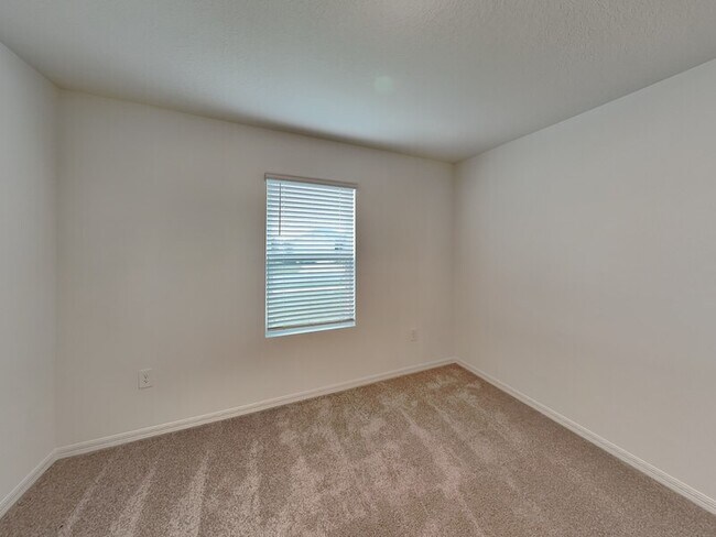 Building Photo - 4760 Yellow Elder Wy