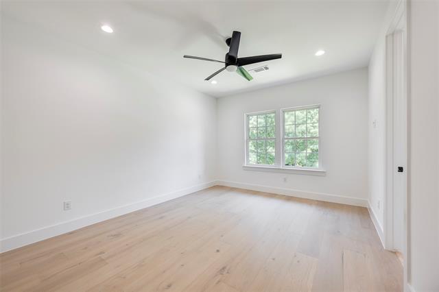 Building Photo - 5710 Vanderbilt Ave