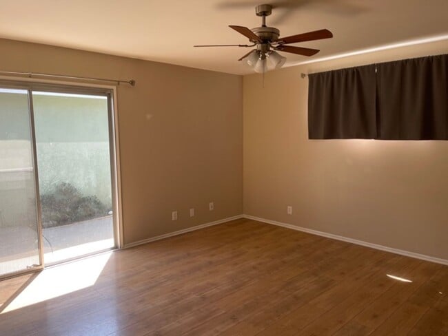 Building Photo - Home in North Kentwood Neighborhood of Wes...