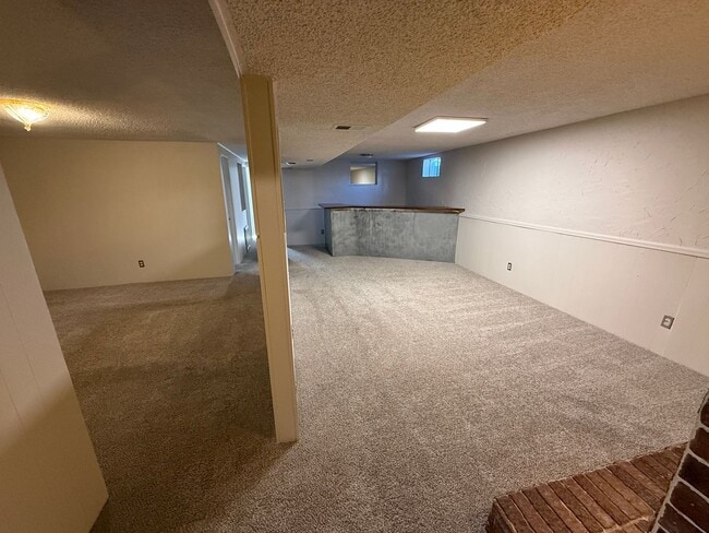 Building Photo - Spacious 3-bedroom ranch in quiet Arvada Neighborhood