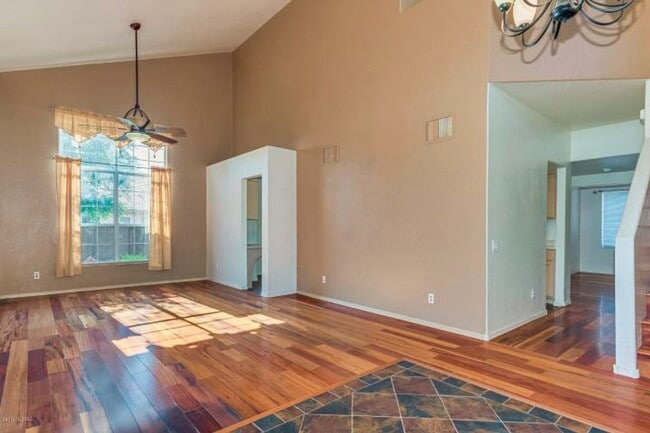 Building Photo - Charming Spacious 4 Bed. 3 Ba. Home with 3 Car Gar. Located the Desirable Continental Ranch