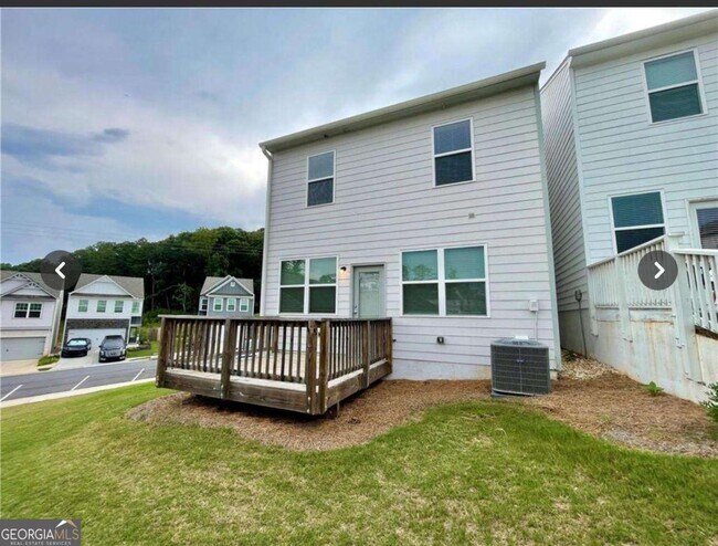 Building Photo - 219 Turner Ln