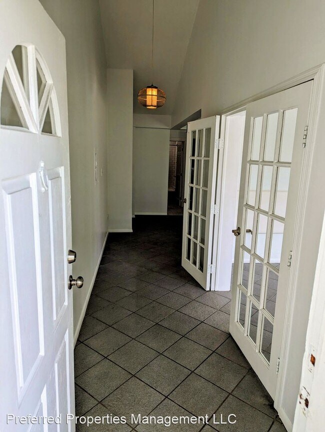 Building Photo - 1 br, 1 bath House - 623 Thomas Street Apa...