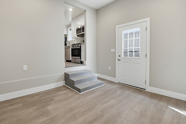 Building Photo - 54TH STREET 2985-2987 FRONT UNITS