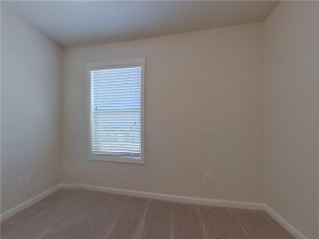 Building Photo - 4352 Bella View Dr