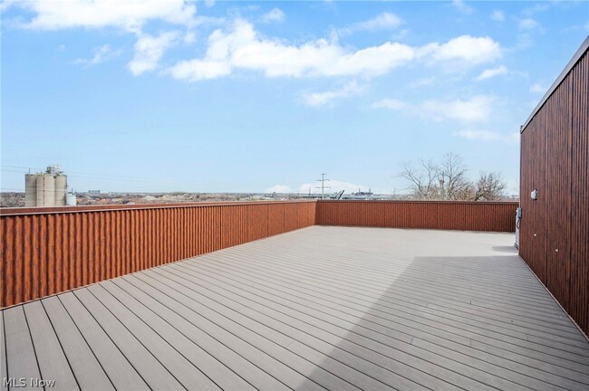 Building Photo - 402 Jefferson Ave