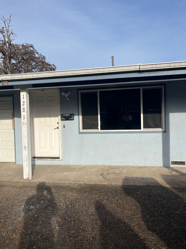 Building Photo - 1-Bedroom 1-Bathroom apartment in Whitaker