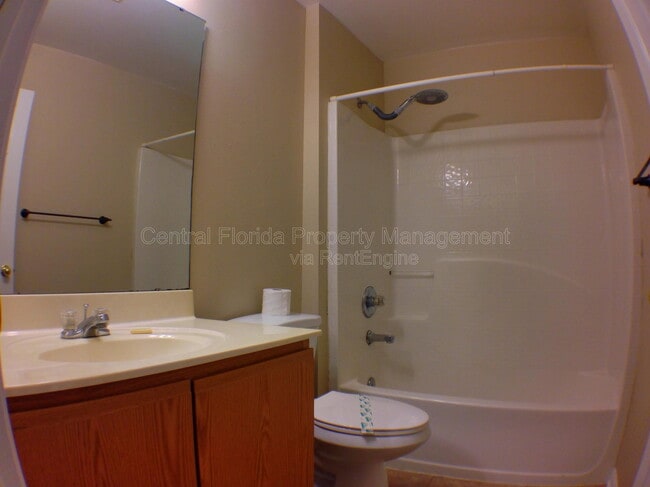 Building Photo - 4437 Stonemeadow Dr