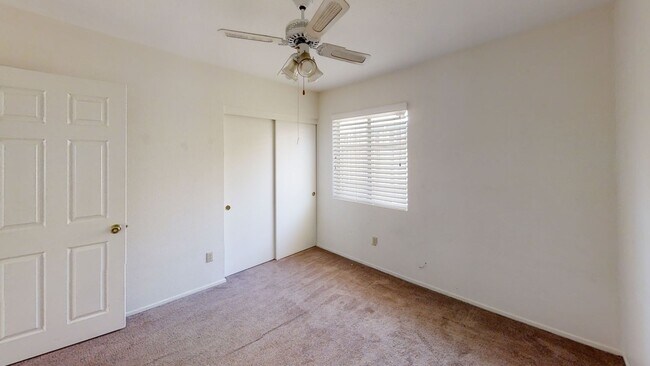 Building Photo - 35582 Penrose Ln