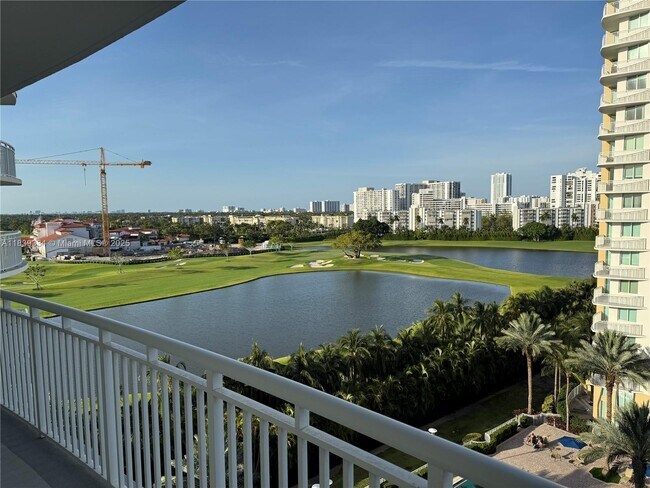 Building Photo - 1745 E Hallandale Beach Blvd
