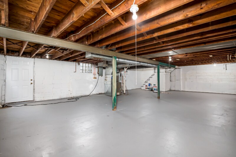 Building Photo - 2329 Brown Rd