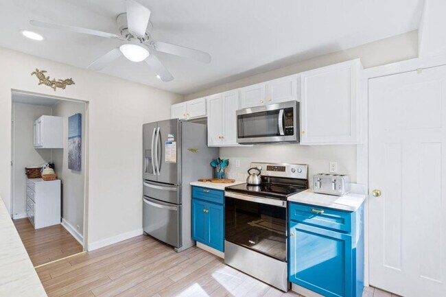 Building Photo - 11520 Council Ln