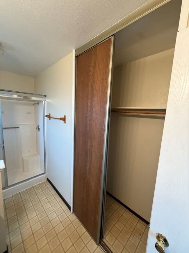 Building Photo - 1003 Blackspur Ct