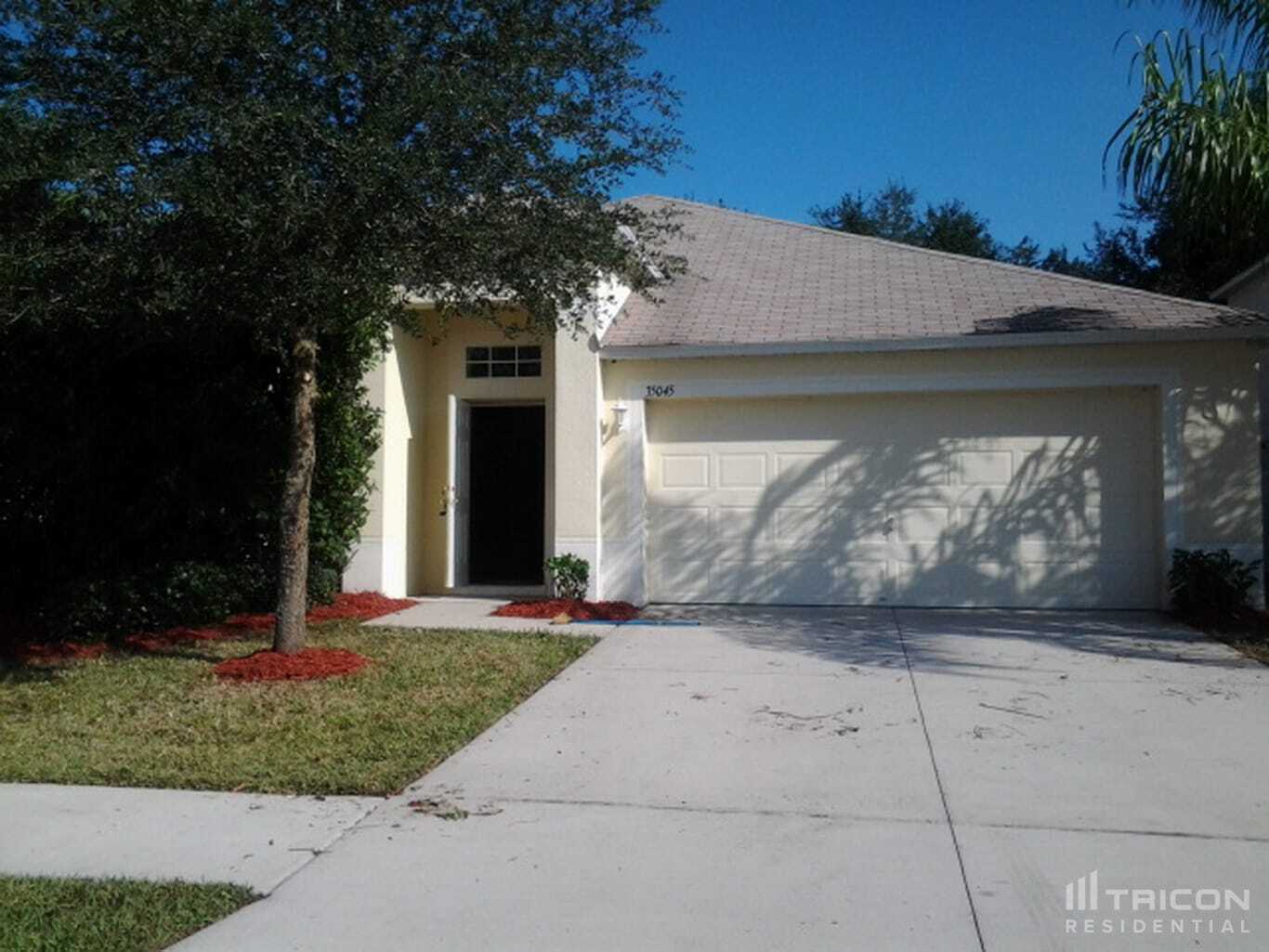 Building Photo - 35045 Meadow Reach Dr