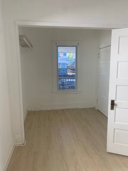 Building Photo - 117 Garner Ave